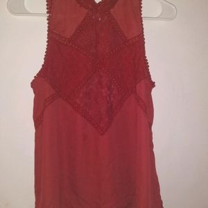 Cool patterned tank top!